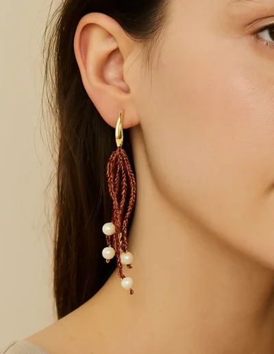Pendiente Queen Margot Cobre hecho a mano en España, diseño delicado y elegante