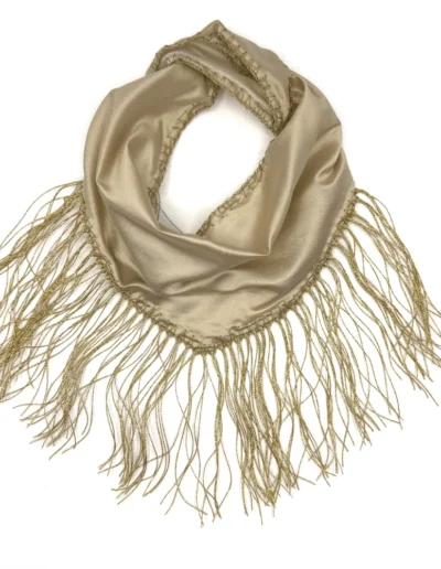 Pañuelo Sahel Dorado versátil y elegante BeMeknes