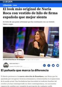 Articulo LA RAZÓN-Nuria Roca con Pañuelo Sahel